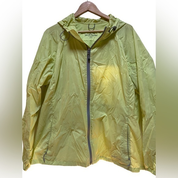 Eddie Bauer Other - Eddie Bauer men’s light weight yellow hooded hiking active wind breaker xxl